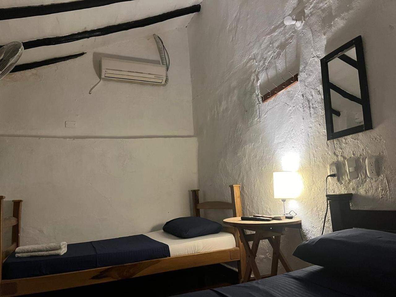 Hostal Colonial De Santander Girón Eksteriør billede